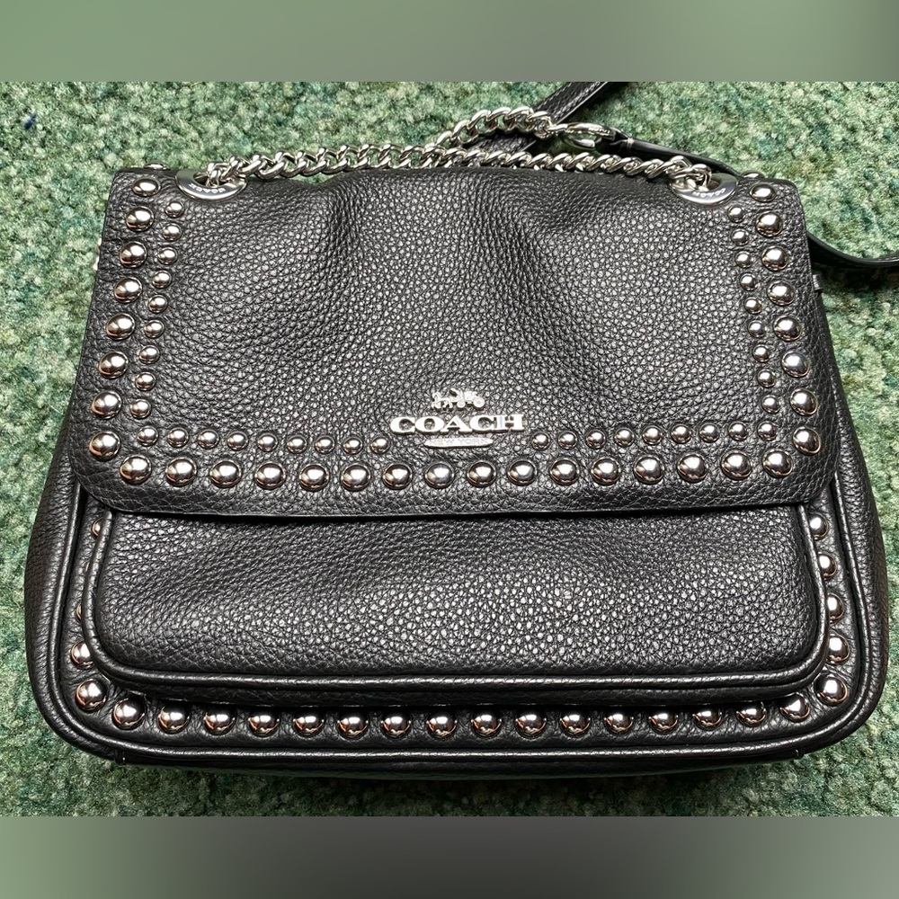 Beautiful Black Leather Coach Purse / Bag